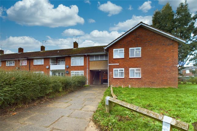 Stagelands, Langley Green, Crawley... 2 bed maisonette for sale