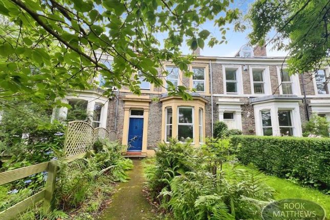 7 bed terraced house