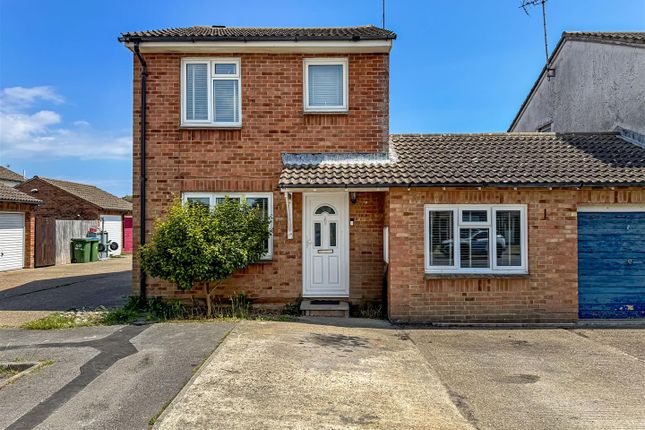 Windward Close, Littlehampton BN17 3 bed link detached house for sale