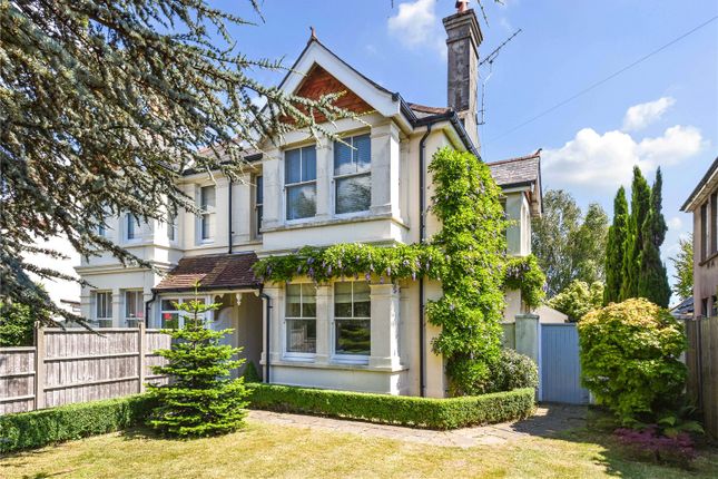 Stockbridge Road, Chichester, PO19 5 bed semi
