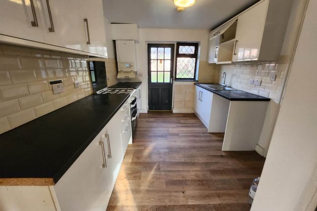 Albany Place, Aylesbury 3 bed semi