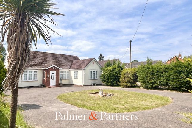 Point Clear Road, St. Osyth... 3 bed detached house for sale