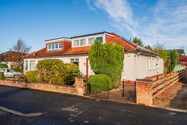 34 Crookston Avenue, Cardonald... 3 bed semi