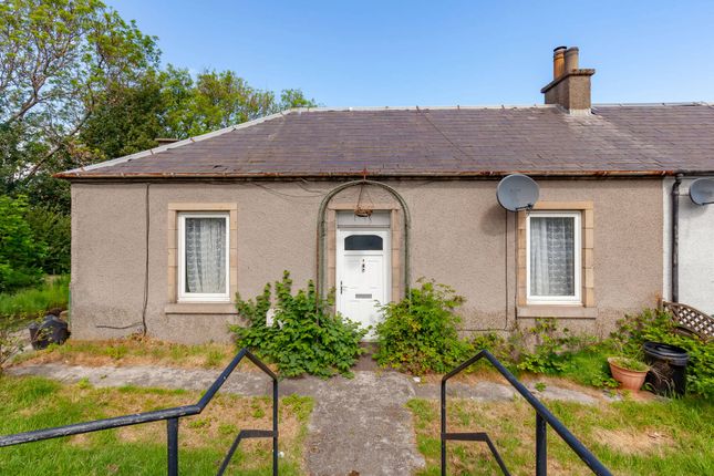 4 Pennywell Cottages, Edinburgh, EH4 4JH 2 bed terraced bungalow for sale
