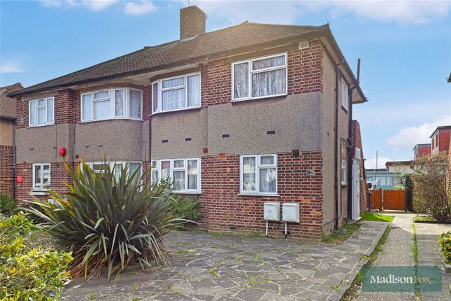 Fullwell Avenue, Barkingside IG6 2 bed maisonette for sale