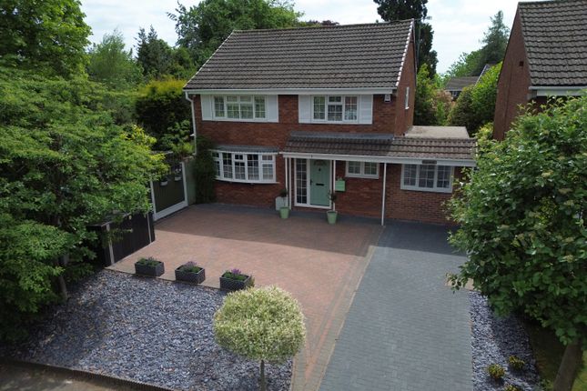 The Pippins, Stafford, Staffordshire... 5 bed detached house for sale