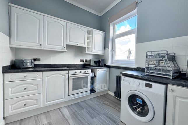 19 Crummock Street, Beith 1 bed apartment for sale