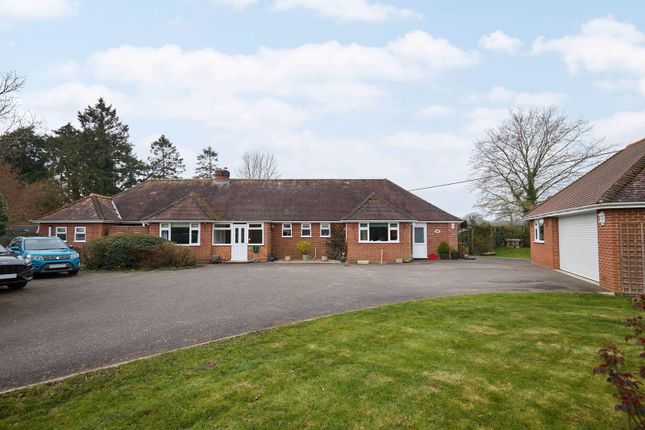 The Turnpike, Norwich NR16 4 bed chalet for sale