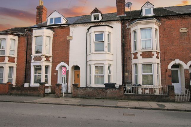 Derby Road, Gloucester GL1 4 bed terraced house for sale