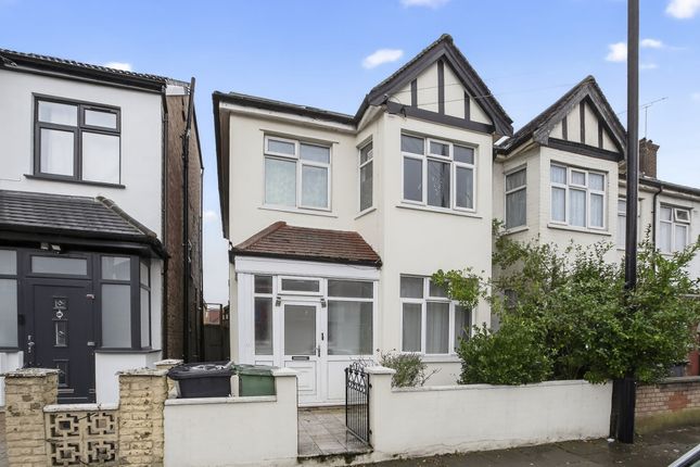 5 bedroom end of terrace house for sale