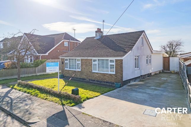 Westlake Avenue, Bowers Gifford, SS13 2 bed detached bungalow for sale