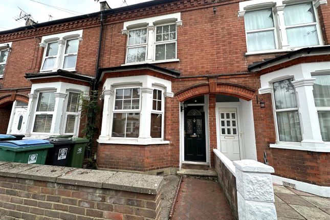 Bruce Grove, Watford WD24 3 bed end of terrace house for sale
