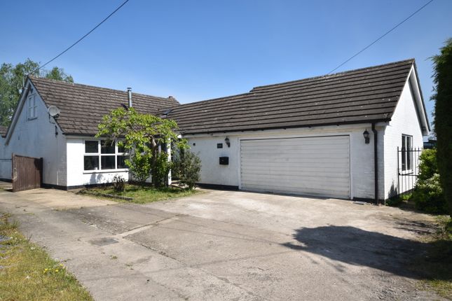 Hollinwood, Whixall 3 bed detached bungalow for sale
