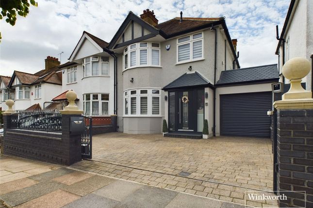 Fairfield Avenue, Middlesex HA8 3 bed semi