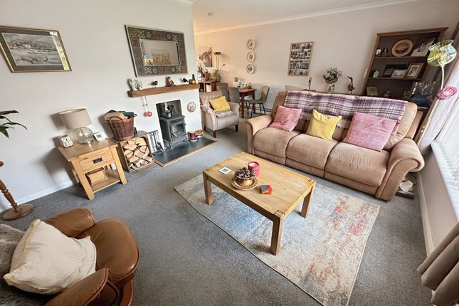 2 bedroom bungalow for sale