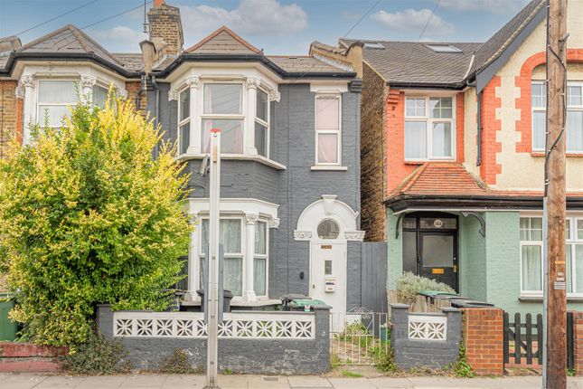 Shelbourne Road, London 3 bed terraced house for sale