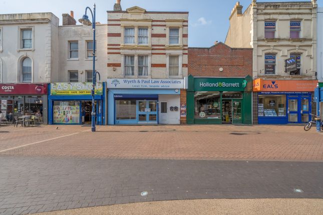 High Street, Hampshire PO12 2 bed flat for sale