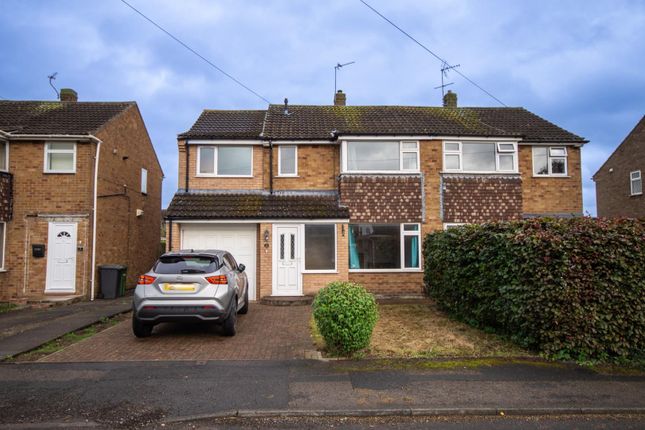 5 bedroom semi-detached house for sale