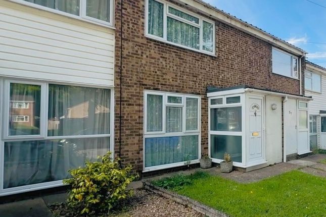 Wollaston Close, Rainham, 2 bed terraced house for sale
