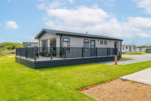 Warren Farm Palling Road, Horsey 3 bed park home for sale
