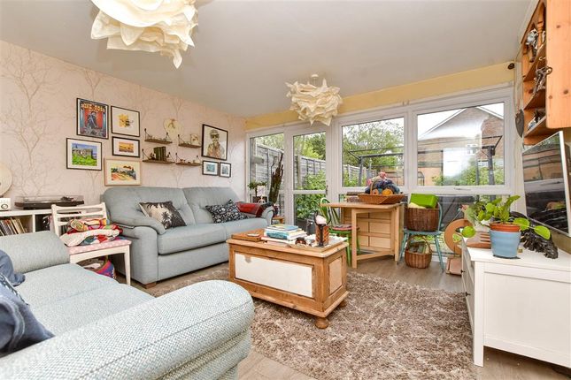 3 bed semi-detached house