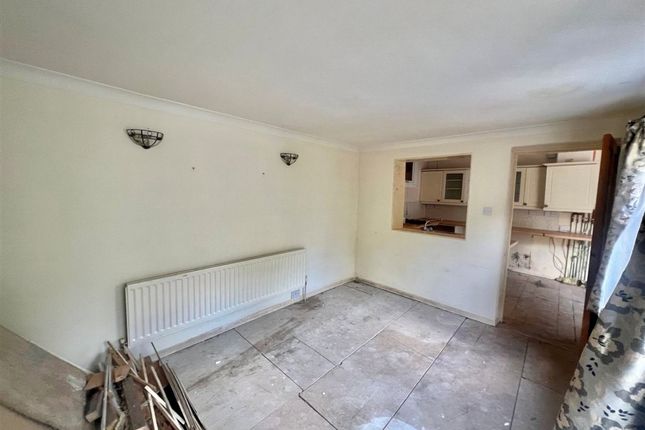 1 bedroom semi-detached bungalow for sale