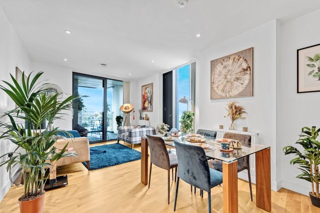 Station Road, London SE13 2 bed flat for sale