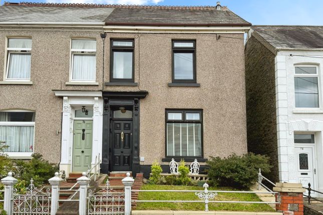Tyn Y Bonau Road, Pontarddulais... 3 bed semi