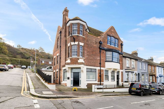 Westbury Road, Dover, CT17 1 bed flat for sale