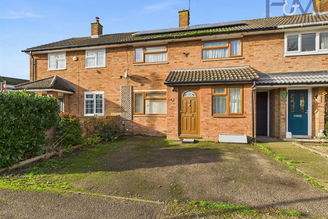 Symonds Green Road, Stevenage 3 bed terraced house for sale