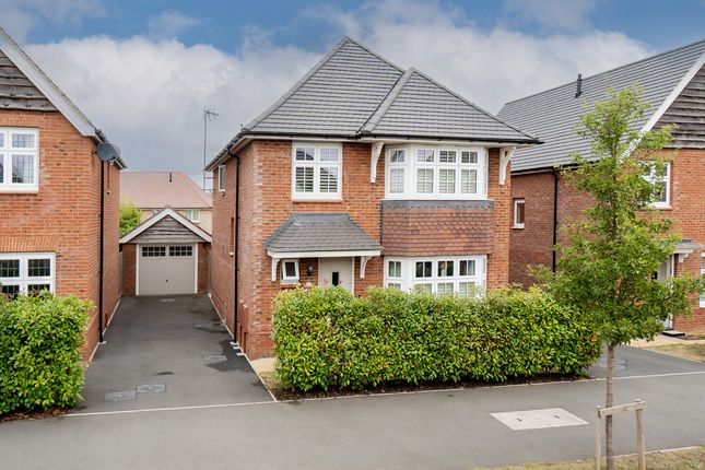 Kemsley Drive, Leighton Buzzard, LU7 4 bed detached house for sale