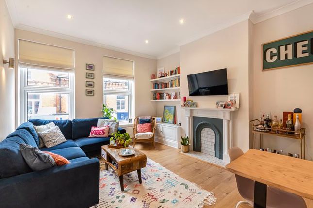 Sidcup High Street, Sidcup 2 bed flat for sale
