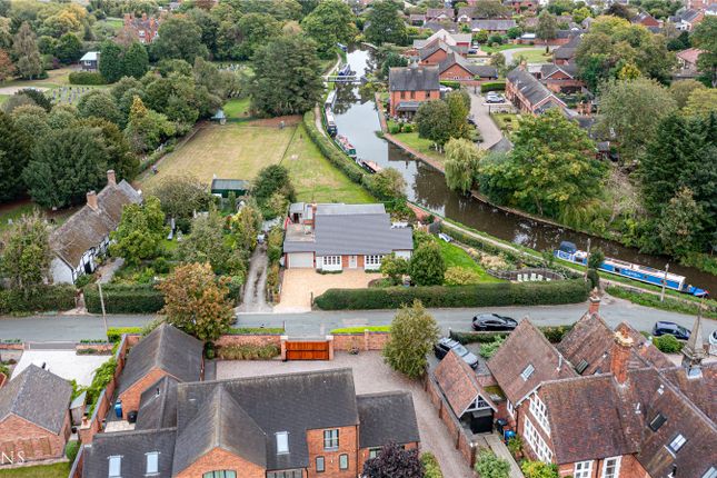 4 bed bungalow