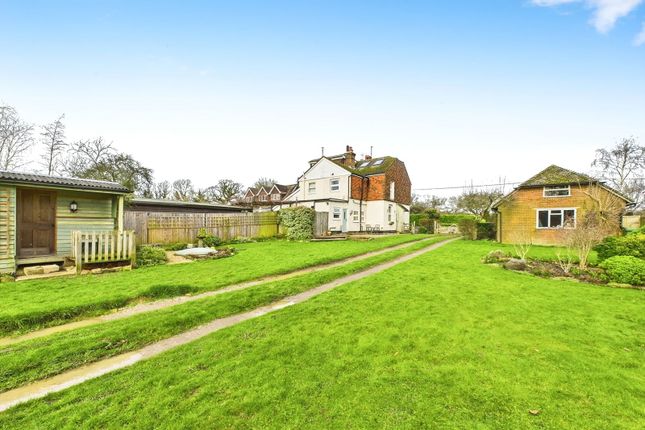 2 bedroom semi-detached house for sale