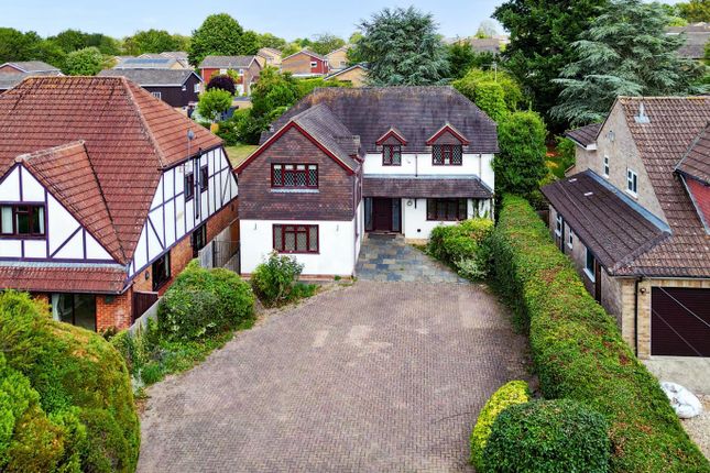 Kempshott Lane, Basingstoke RG22 5 bed house for sale