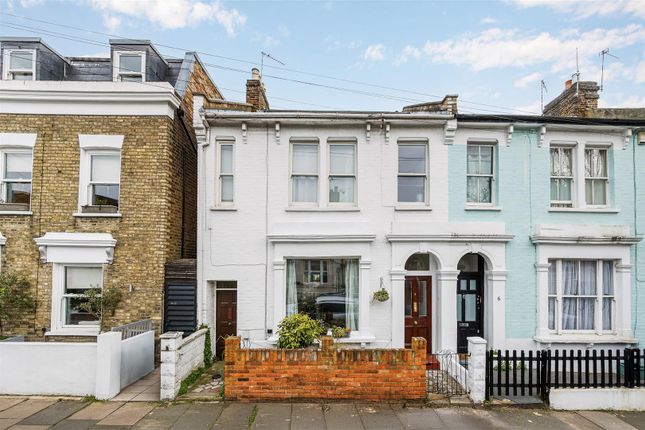 5 bed end terrace house