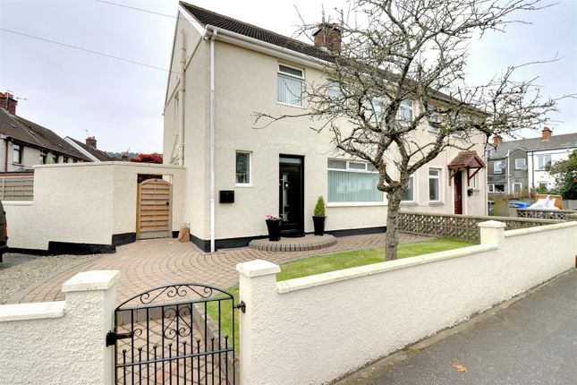 3 bed semi-detached house