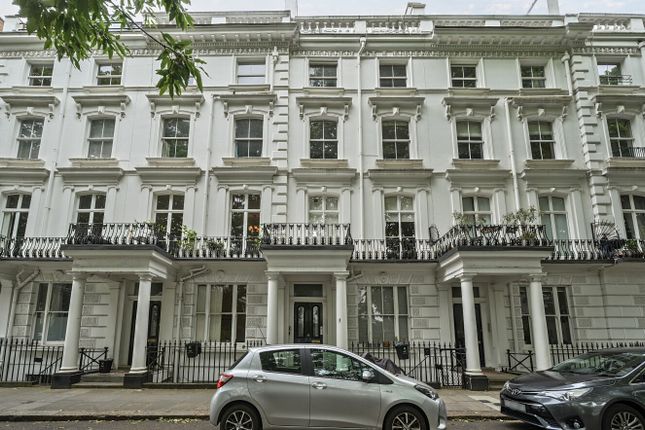 Westbourne Gardens, London 3 bed apartment for sale