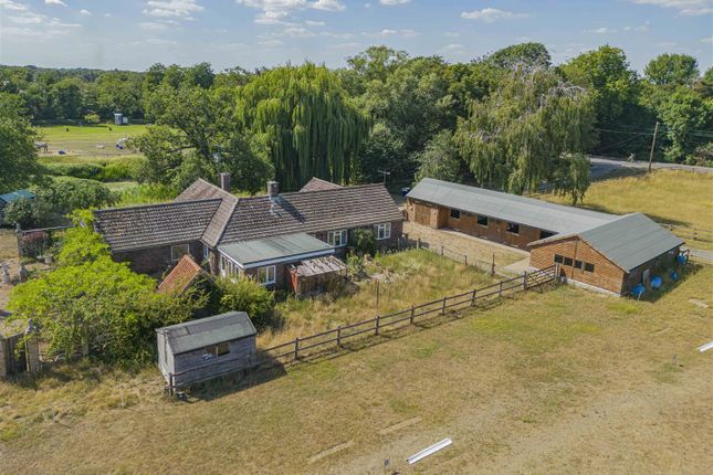 4 bedroom detached bungalow for sale