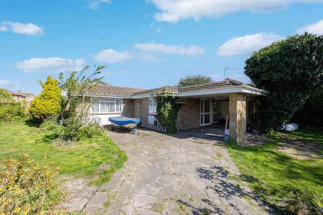 4 bedroom detached bungalow for sale