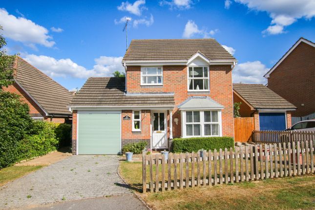 Dunford Place, Binfield, Bracknell, RG42 3 bed detached house for sale