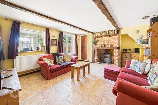 The Common, Freethorpe, Norwich 4 bed cottage for sale