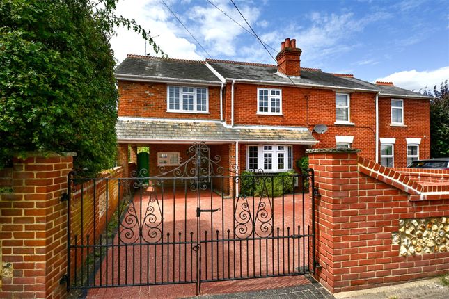 Darby Green Road, Camberley GU17 3 bed semi