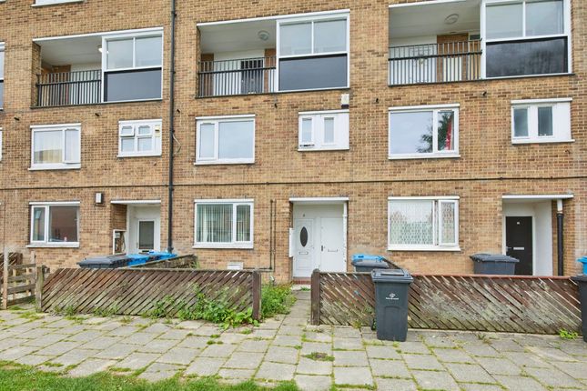 1 bedroom ground floor flat for sale