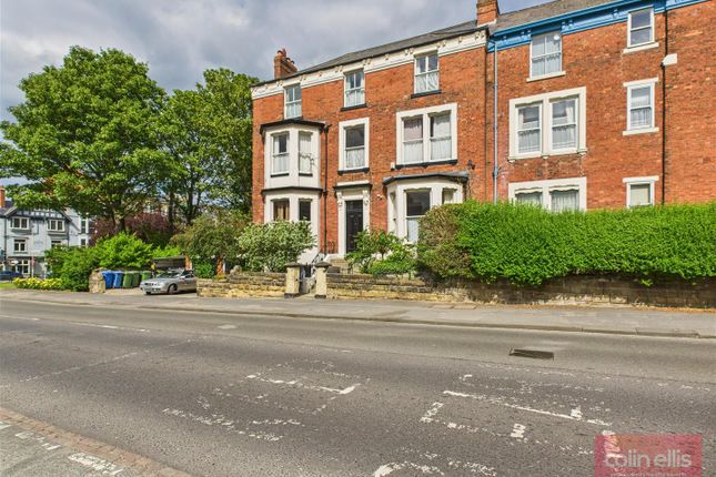 Filey Road, Scarborough 3 bed flat for sale