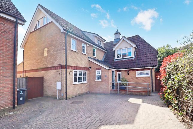 Sorrel Grove, Great Notley, Braintree 6 bed detached house for sale