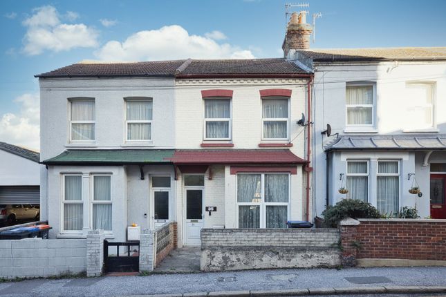 Margate Road, Ramsgate, CT11 2 bed terraced house for sale