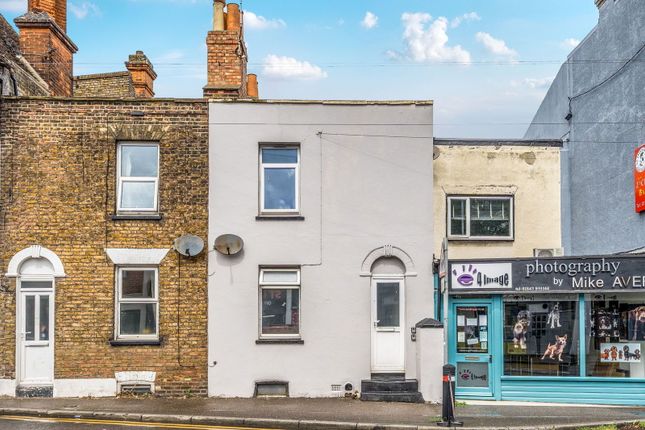 High Street, Ramsgate CT11 2 bed terraced house for sale