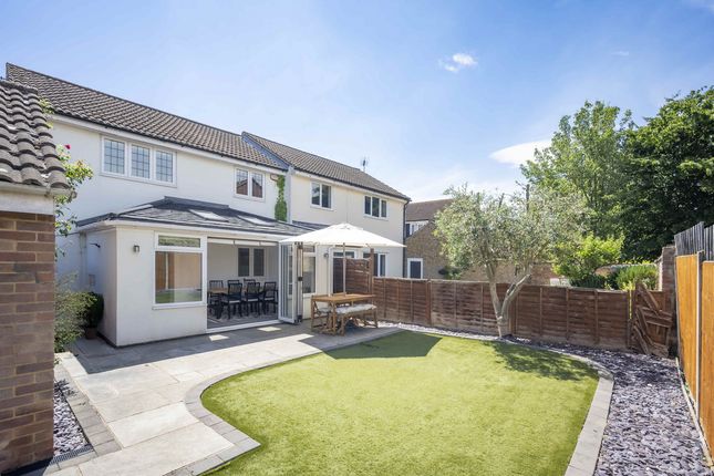 Brocksparkwood, Brentwood, CM13 3 bed semi