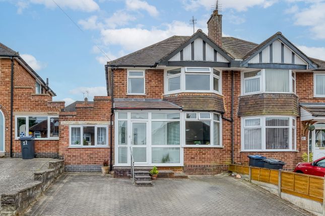 Loynells Road, Rednal, Birmingham... 3 bed semi
